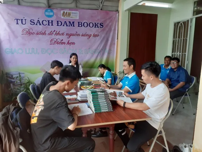 Tủ sách cộng đồng miễn phí Đam Books