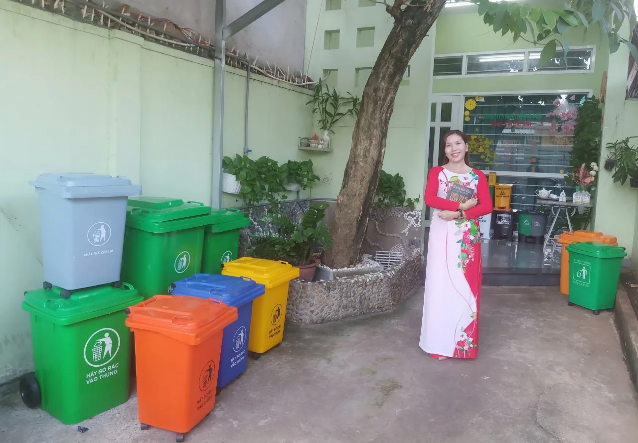 Dự thi ảnh Người Đam Books – Thí sinh mã số TTX0040 (TP. Hồ Chí Minh)