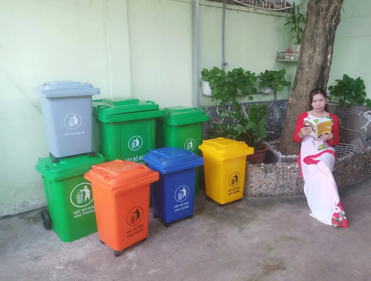 Dự thi ảnh Người Đam Books – Thí sinh mã số TTX0040 (TP. Hồ Chí Minh)