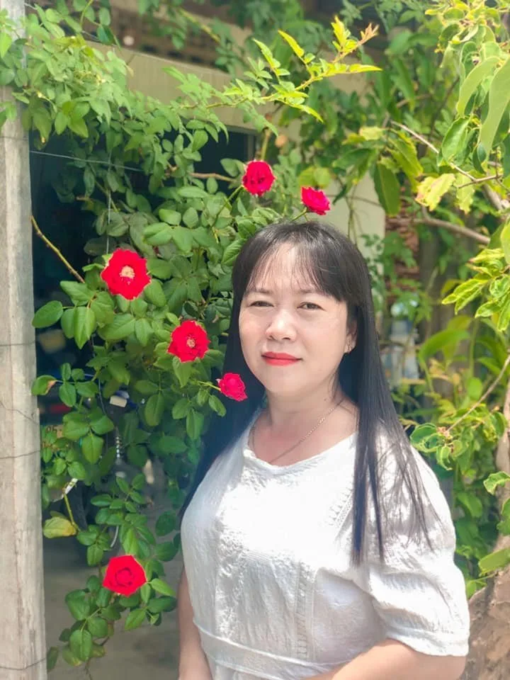 Chùm thơ Tạ Thị Thanh Tím – Tuyển tập “Xuân Yêu thương”