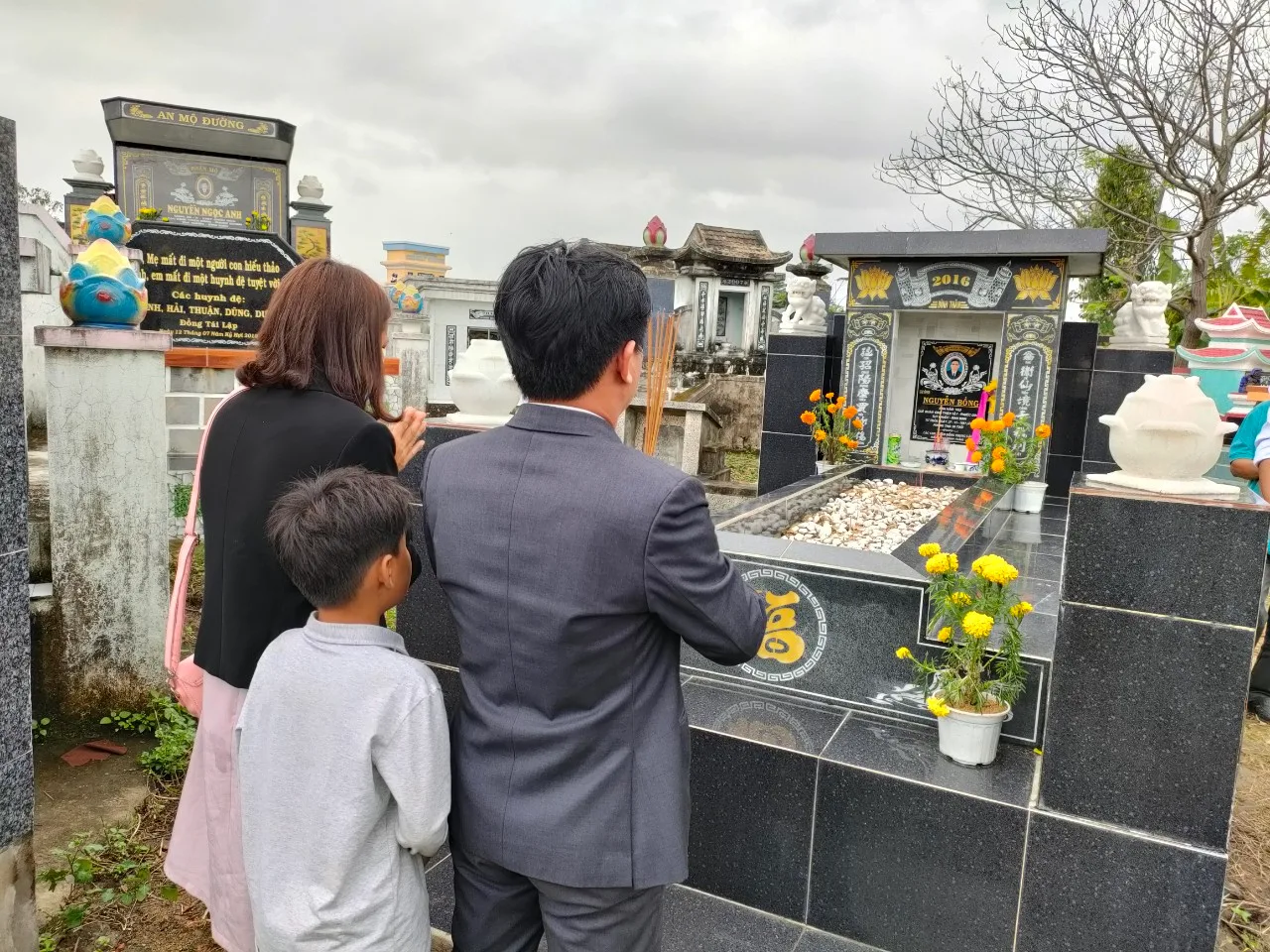 Đầu xuân về nguồn – Thực hành lòng biết ơn