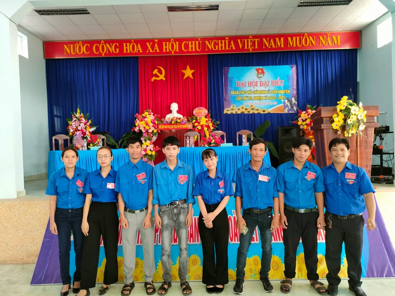 Chúc mừng Ngọc Mai được bầu Ủy viên Ban Chấp hành Đoàn xã Sơn Nguyên