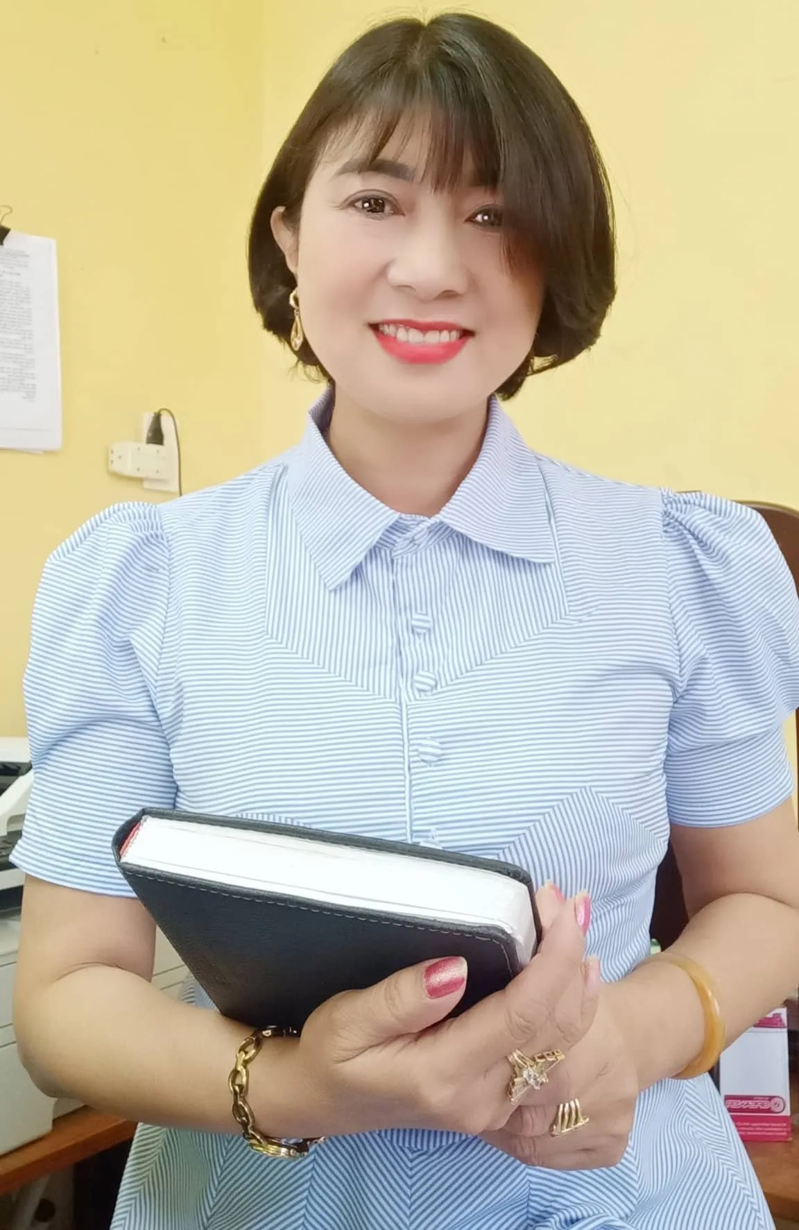 Chùm thơ 999 Bài thơ tình 2022 – Tác giả Nguyễn Thị Năm (Thái Bình)
