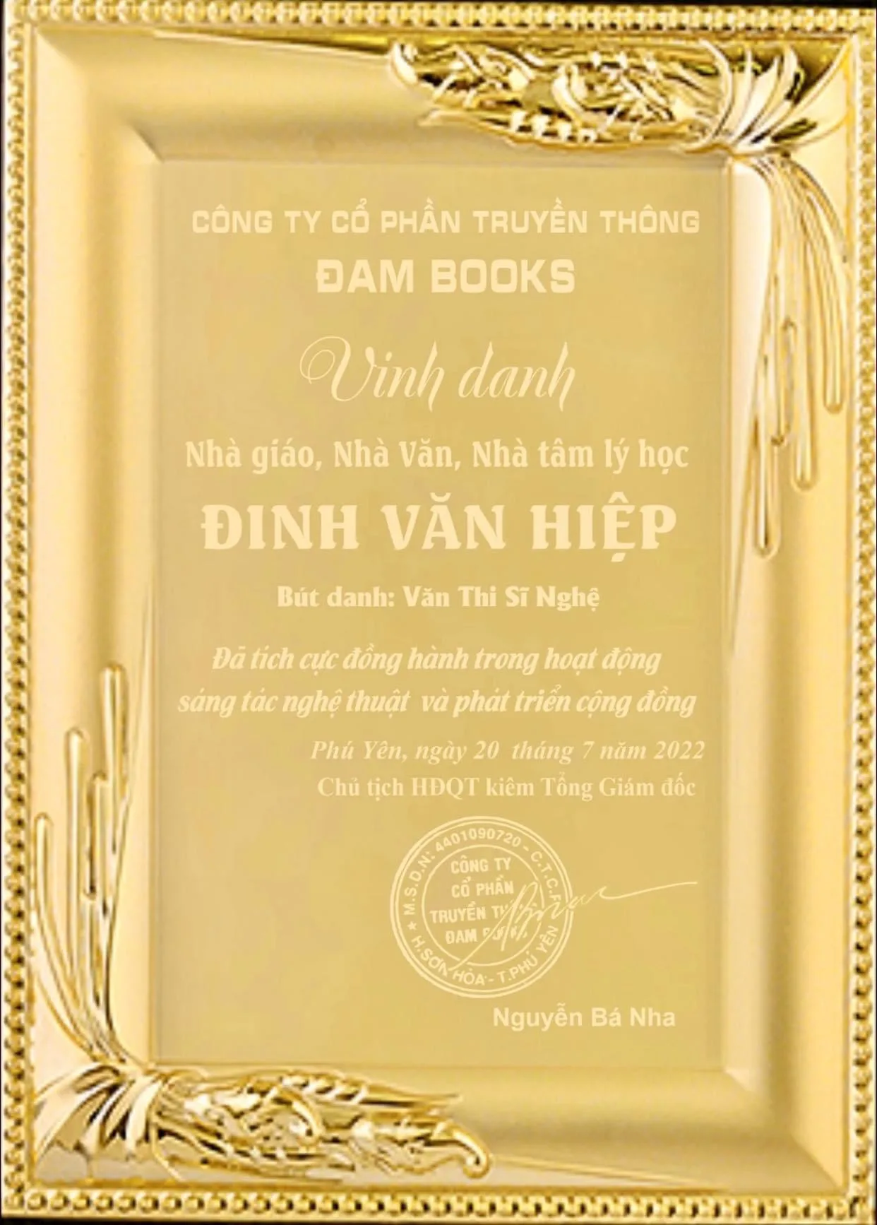 Chân dung Tân Cố vấn Đinh Văn Hiệp