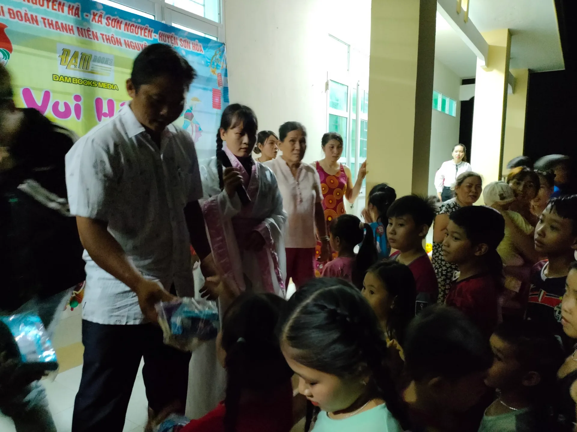 Nguyên Hà nô nức “Vui Hội Trăng Rằm”