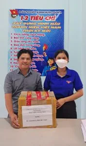 Đam Books hưởng ứng Lễ phát động Tháng cao điểm      “Vì người nghèo”