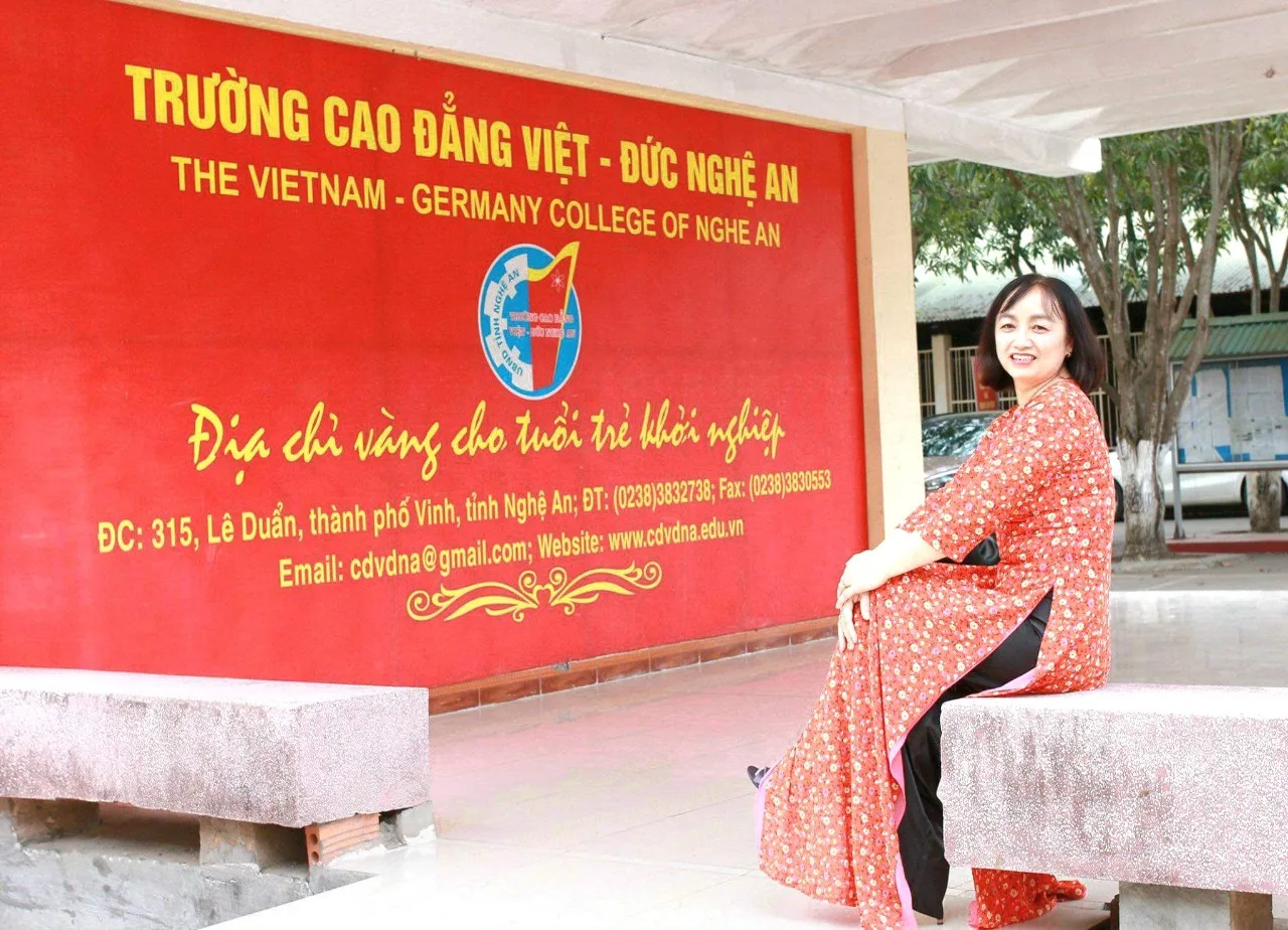 Ảnh dự thi Nguyễn Thị Ái (Nghệ An) – NTA002