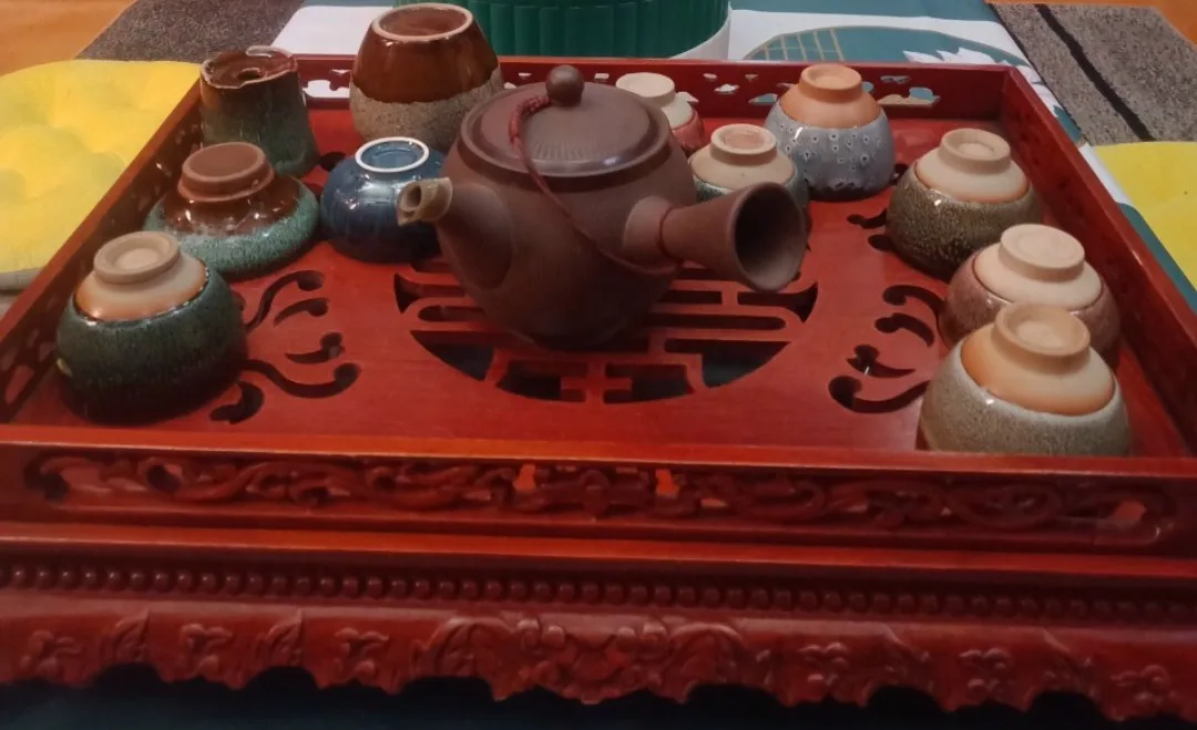 Trà Xuân – Lưu Giang
