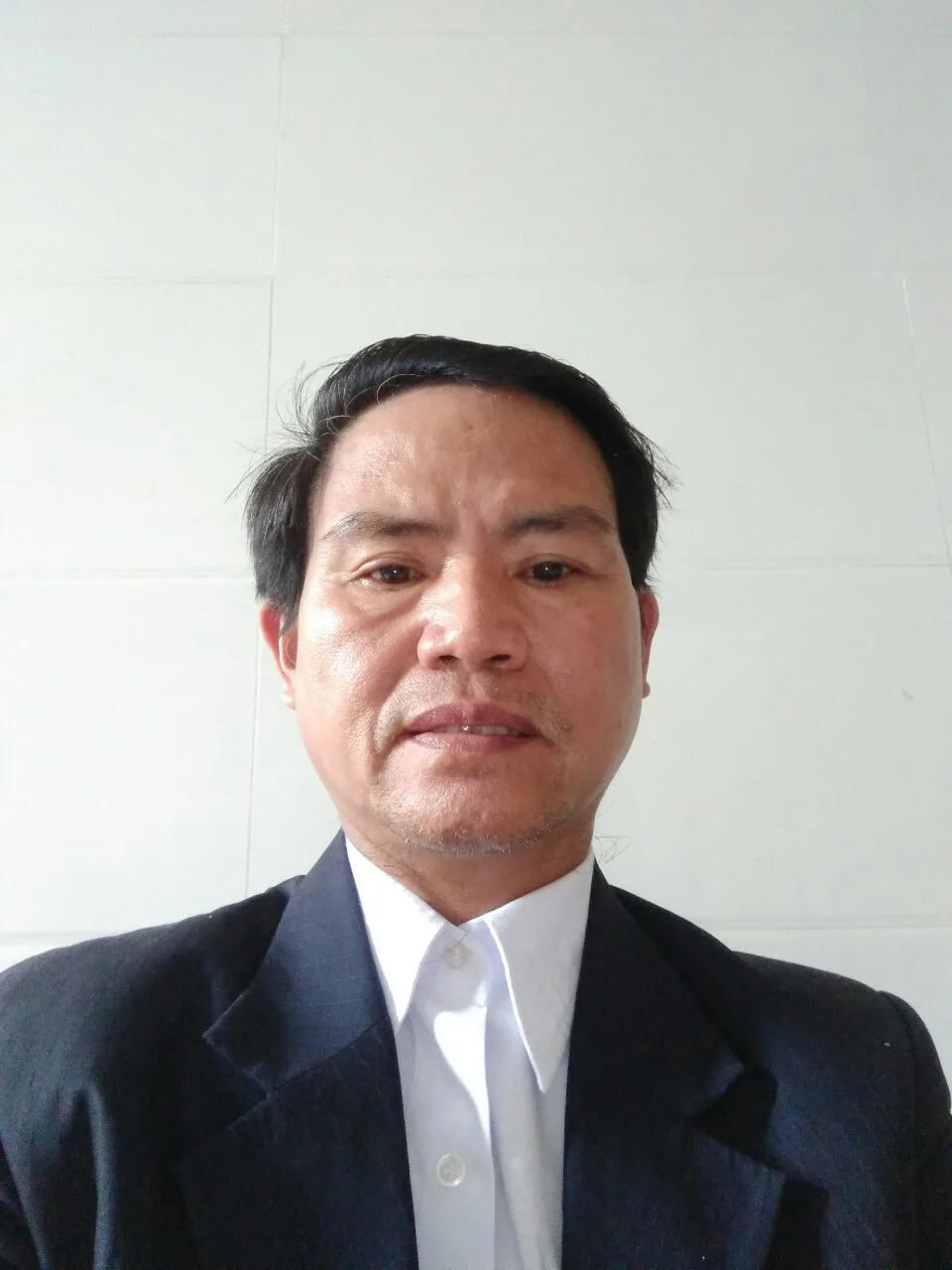 Chùm thơ “Những bóng hồng” – Võ Xiêm