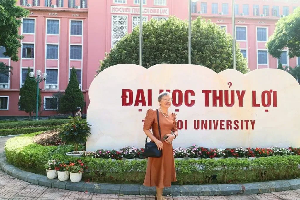 Chùm thơ “Những bóng hồng” – Ngô Thị Thanh (Quảng Nam)