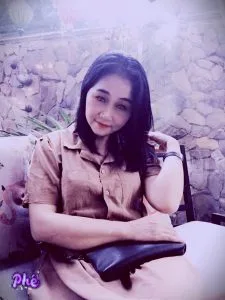 Chắc tại vì em không giống người ta – Thơ Phương Ngô