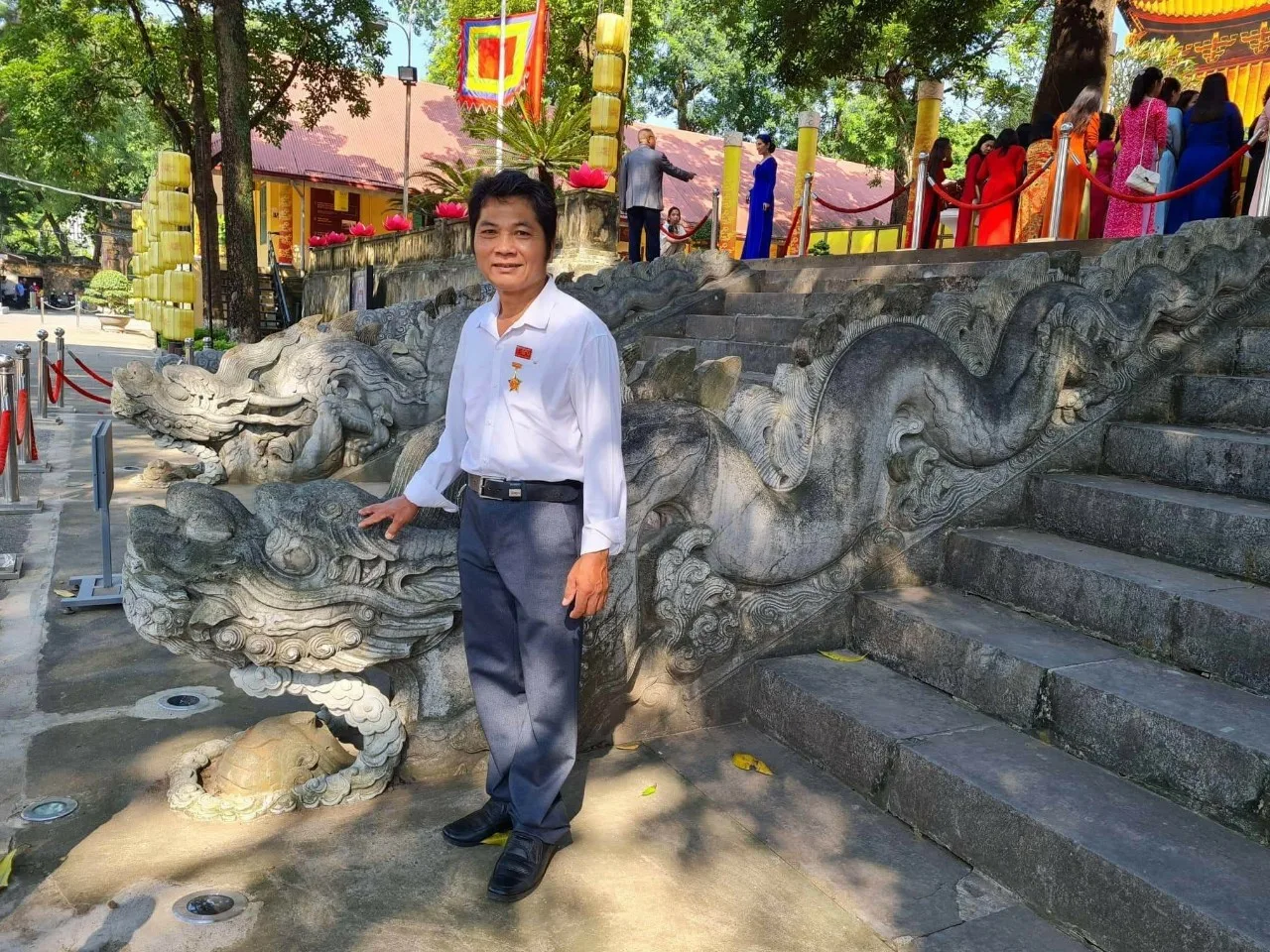 Chùm thơ Vương Quang Hồng (Đồng Nai)