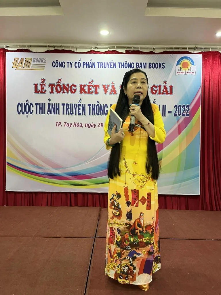 Tôn Nữ Diệu Hạnh và “đứa con tinh thần” mang tên Nhân ảnh