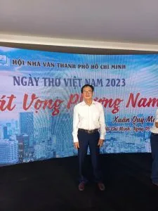 Chùm thơ tình – Lê Hùng