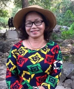 Chùm thơ tình mẹ cha – Trần Sương