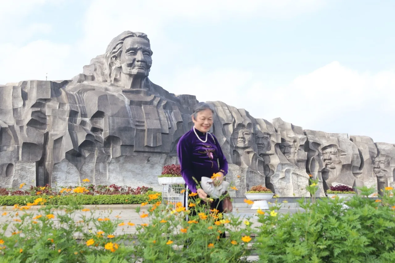 Ngô Thanh: Chùm thơ tình số 01