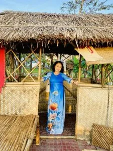 Có một vườn xuân trong thơ Xuân Nương