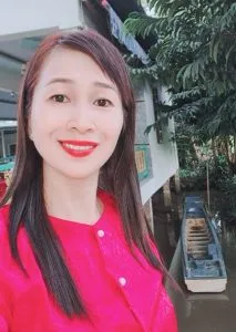 Đừng gọi em người đàn bà đã cũ – Thơ Nguyễn Sương