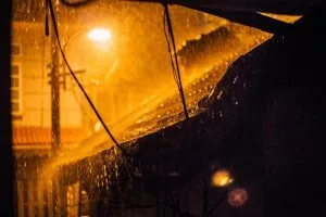 Nguyễn Nhất Thống: Chùm thơ 008