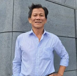 Huế vẫn chờ em – Thơ Lê Hoàng Phương