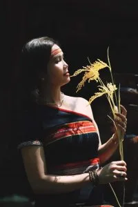 Yêu em loài hoa dã quỳ – Thơ Thanh Tâm