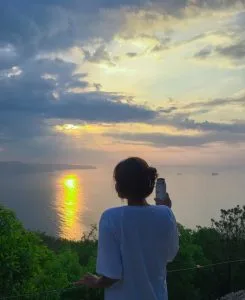 Nguyễn Nhất Thống: Chùm thơ 013