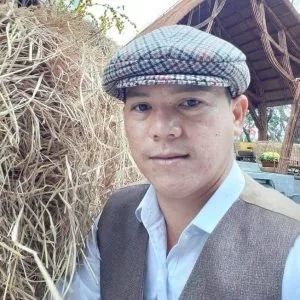 Rơm – Thơ Bá Nha