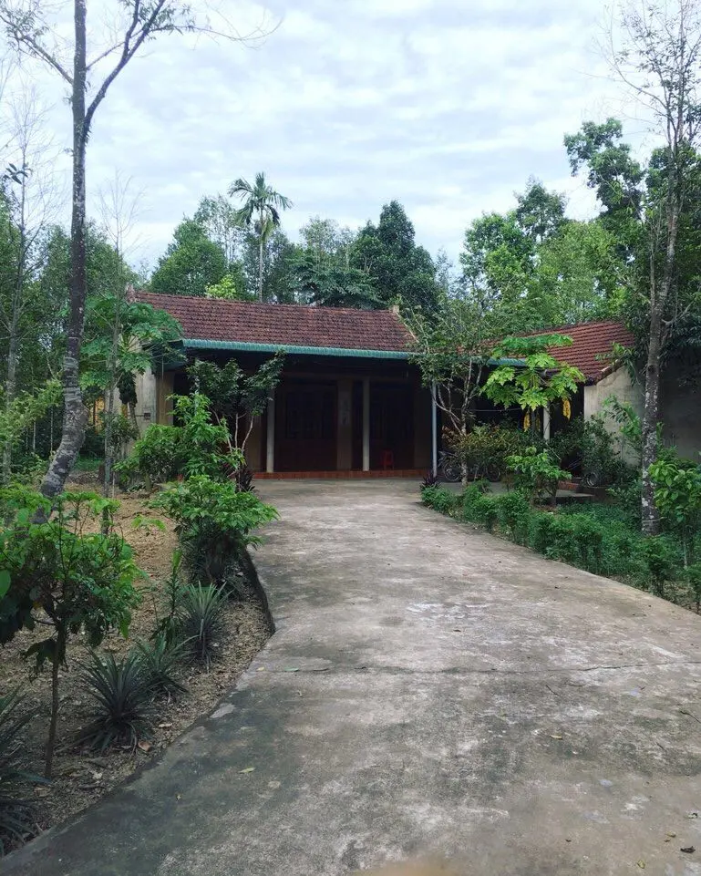 Lê Thi: Chùm thơ tình số 01
