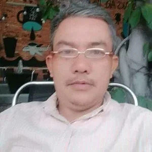 Chùm Thơ Tình – Thơ Tạ Hồng Dũng