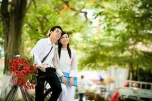 Chùm thơ tình – Lê Thi
