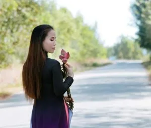 Chiều rơi – Thơ Minh Loan
