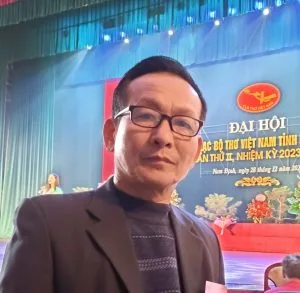 Chùm thơ tình – Trần Hải Lộc