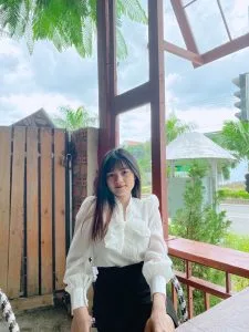 Em gái nhỏ – Thơ Đam Thành