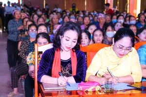 Chùm thơ tình – Nguyễn Thị Lê