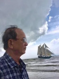 Chùm thơ tình – Phạm Thi