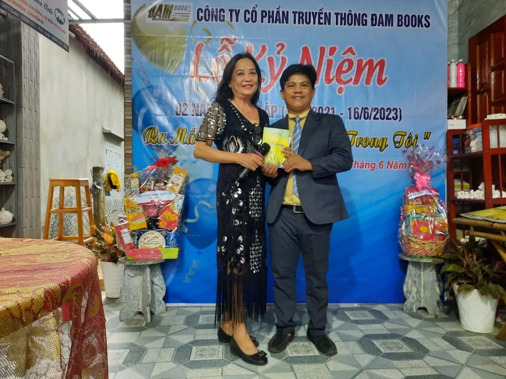 Đam Books tổ chức Lễ kỷ niệm 02 năm thành lập
