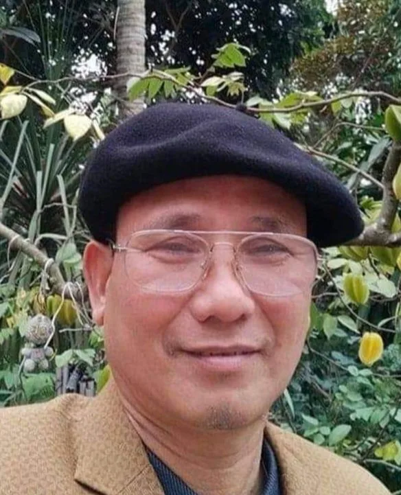 Mẹ già và hoa sen – Thơ Đỗ Quang Đạt