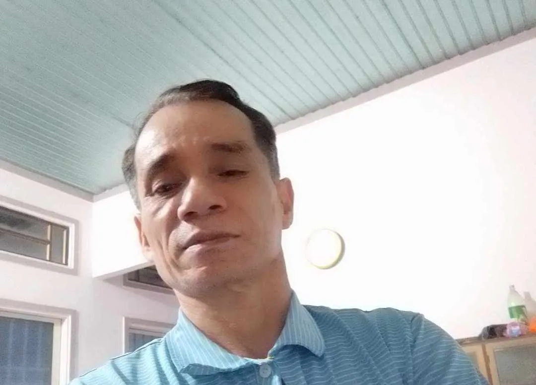 Mùa lá đỏ chốn xưa – Thơ Hồng Ân