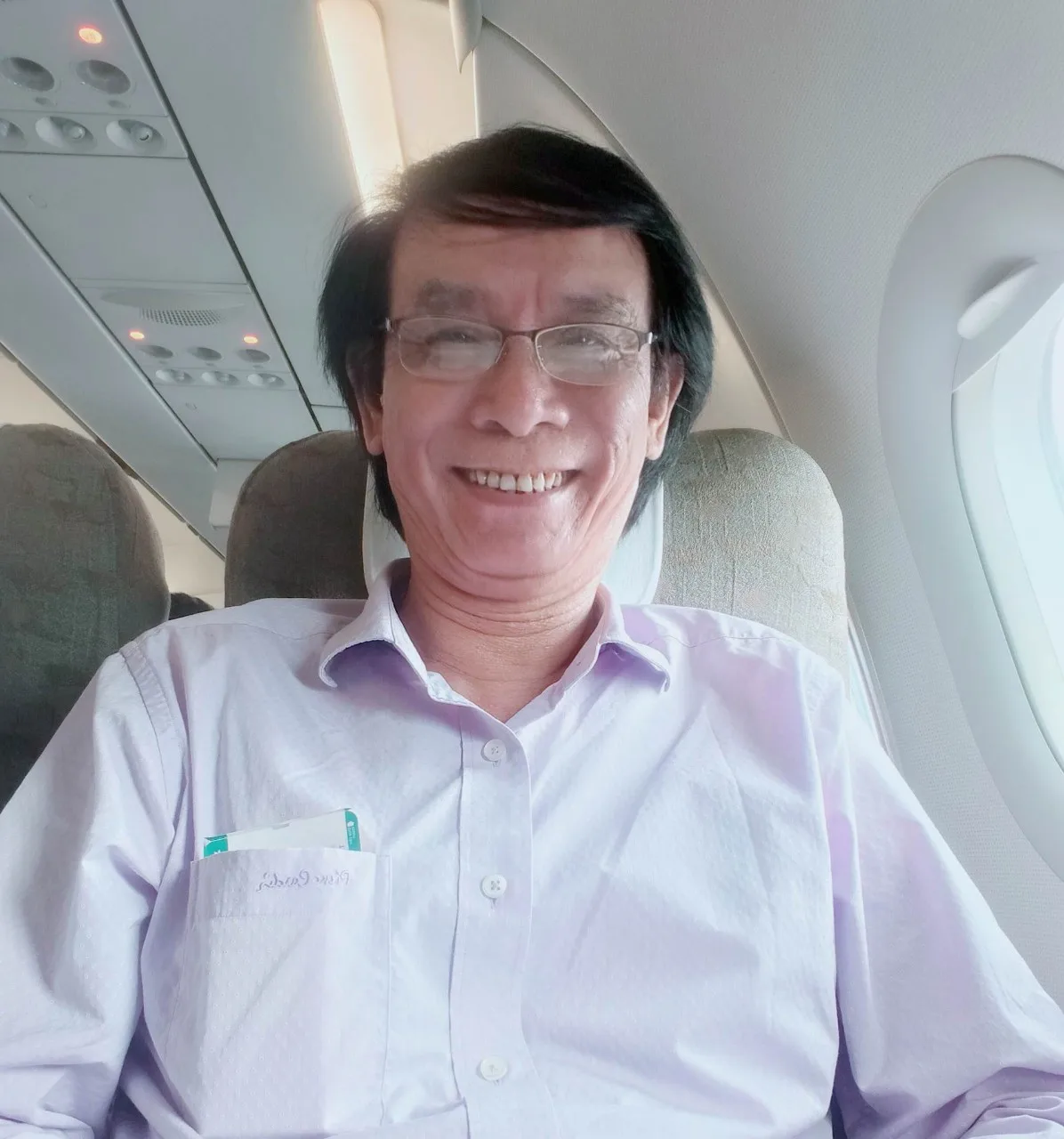 Chùm thơ tình – Nguyễn Hồng Báu