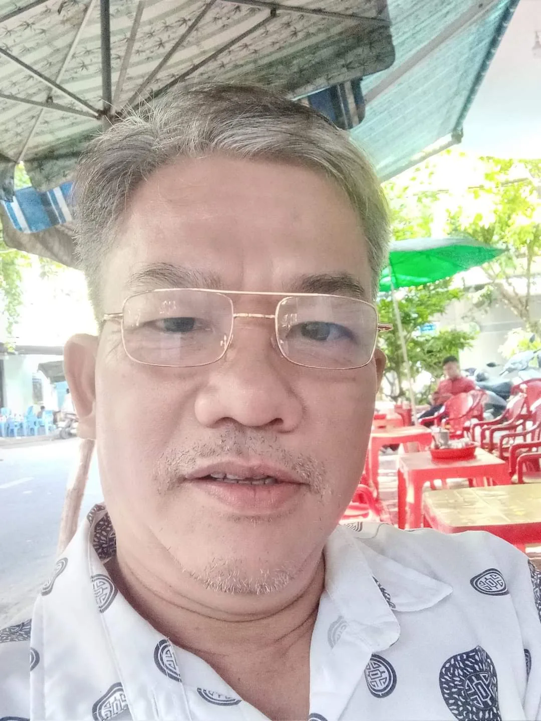 Chùm thơ tình – Tạ Hồng Dũng (TP. Hồ Chí Minh)