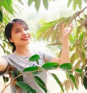 Vì con là con gái – Thơ Thúy Nguyễn