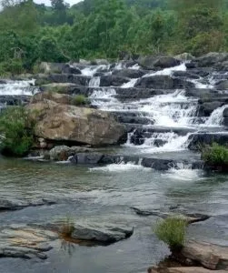 Thác Jrai Tăng – Thơ Huỳnh Cát