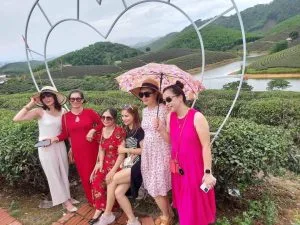 Du ngoạn đầu xuân – Thơ Lê Hữu Phúc