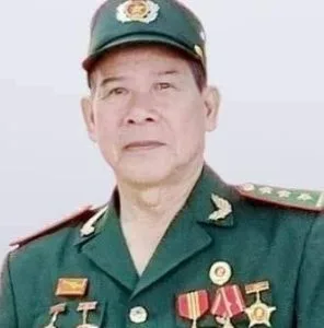 Giờ ngồi nhớ mẹ thương cha – Thơ Cao Hùng Cường