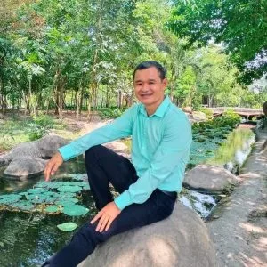 Người con xa xứ – Thơ Tùng Nguyễn