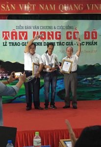 Song sinh – Thơ Phan Huy Hùng