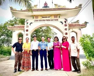 Tình người Tân Khánh quê ta – Thơ Đào Vinh Quang