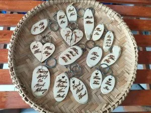 Chương trình “99999 móc khóa yêu thương” – Tặng vở học sinh miền núi