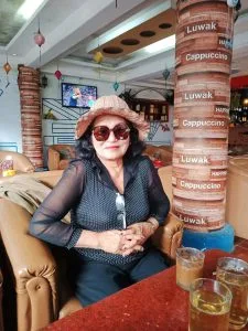 Ngậm ngùi – Thơ Đức Hạnh