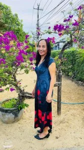 Nụ cười em – Thơ Huỳnh Văn Học